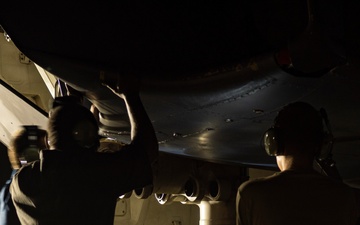 B-1B Lancer Post-Mission Maintenance