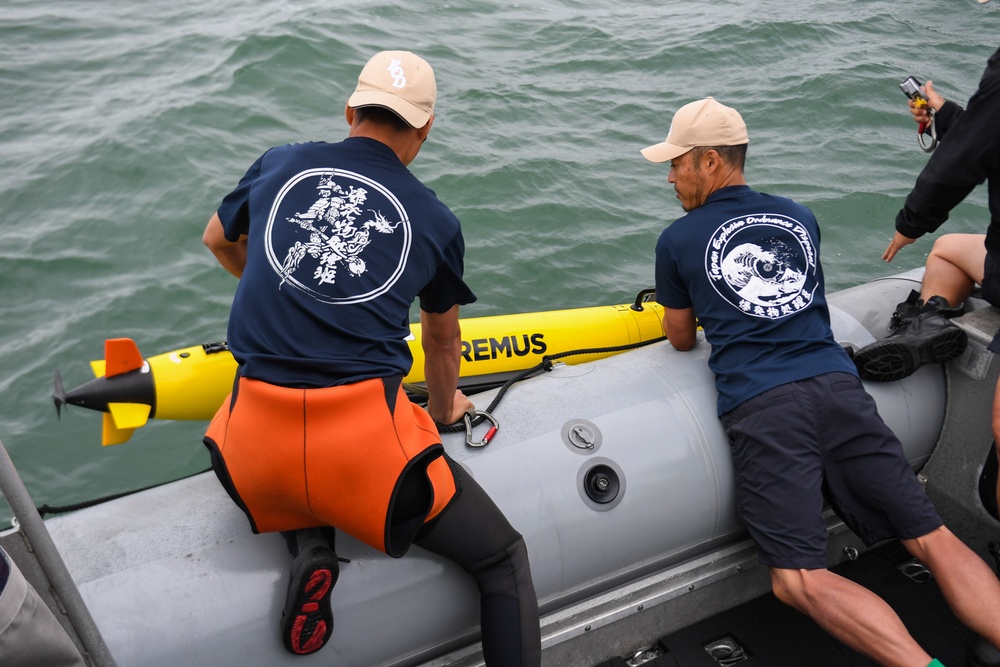 Japan Maritime Self-Defense Force Sailors Conduct AUV Calibration