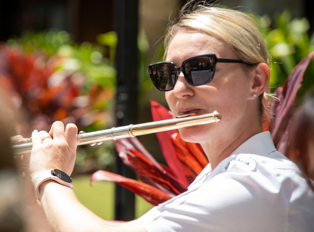 MARFORPAC BAND and Royal Australian Navy Band perform at Ala Moana Center