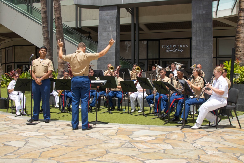 MARFORPAC BAND and Royal Australian Navy Band perform at Ala Moana Center