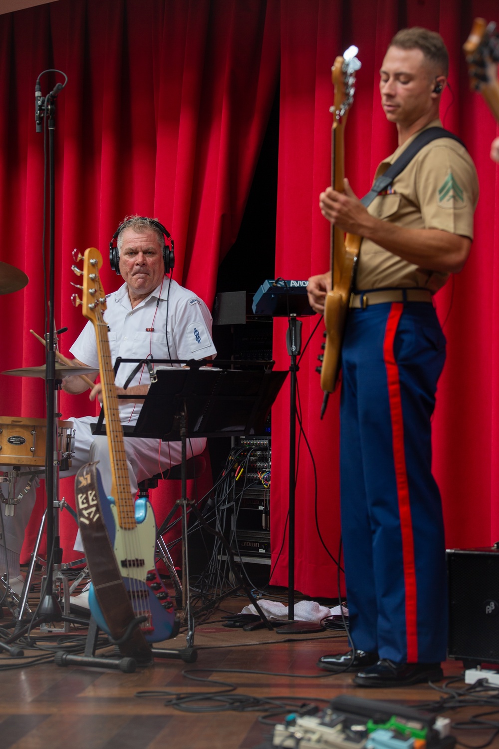 MARFORPAC BAND and Royal Australian Navy Band perform at Ala Moana Center