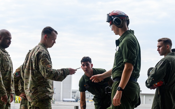 Marines integrate with 354th AEW Airmen during ACE training