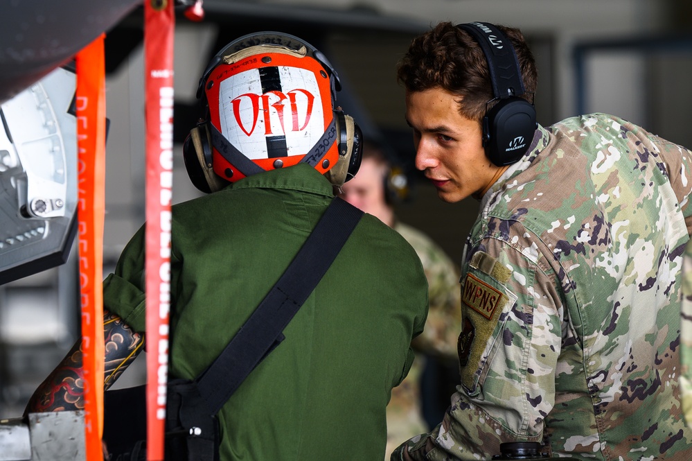 Marines integrate with 354th AEW Airmen during ACE training