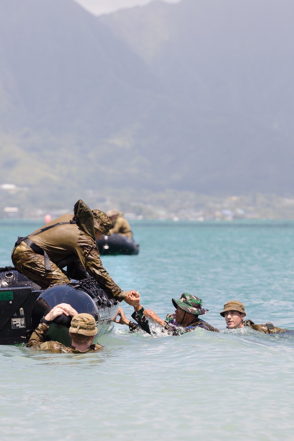 DVIDS Images Australian Army conducts Zodiac familiarization