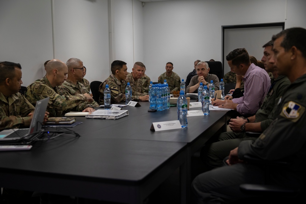 US Senator Visits US Forces in Poland