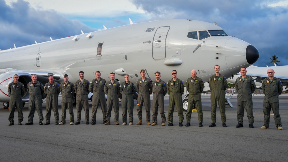 U.S. Navy Leadership Welcomes Royal Australian Air Force Leadership members at RIMPAC 2022