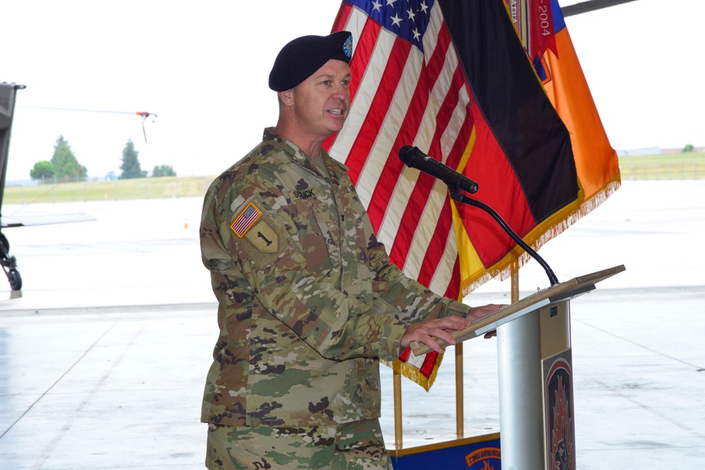 Headquarters and Headquarters Company, 12 Combat Aviation Brigade,  Change of Command Ceremony.