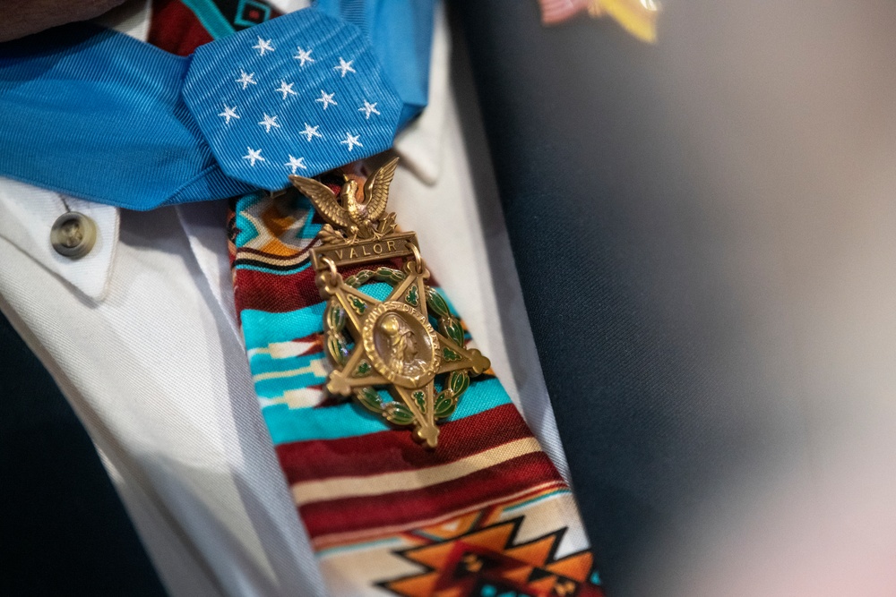 Six Medal of Honor Recipients Inducted into Pentagon Hall of Heroes