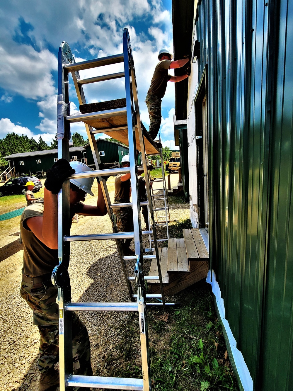 389th Engineer Company Soldiers hone skills supporting troop project at Fort McCoy