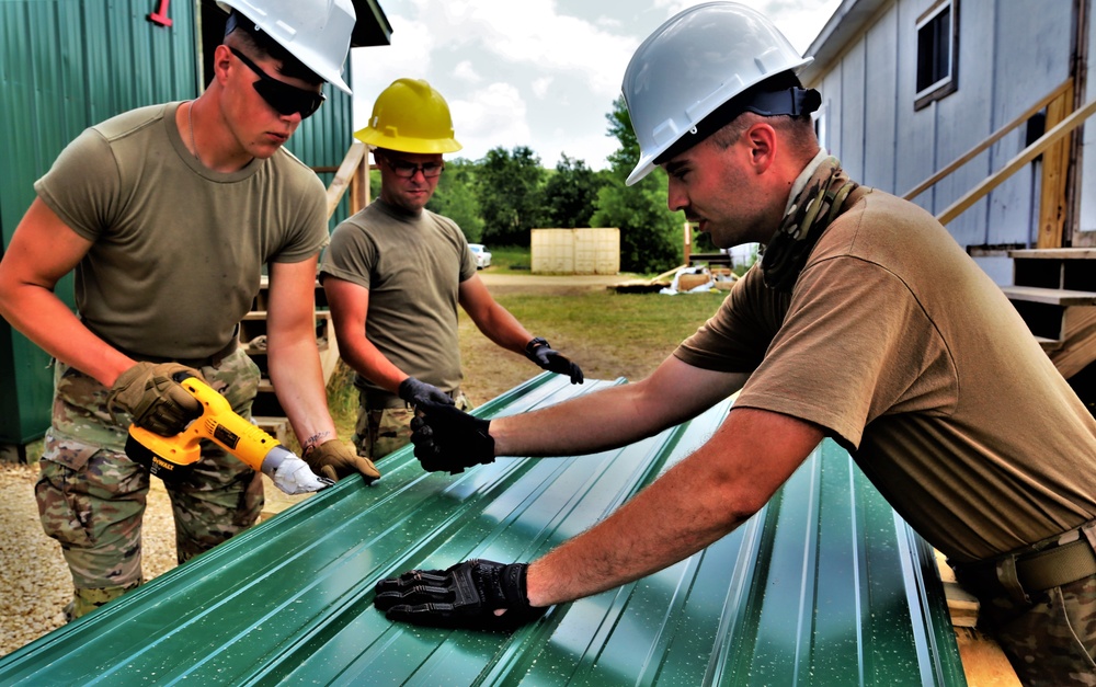 389th Engineer Company Soldiers hone skills supporting troop project at Fort McCoy