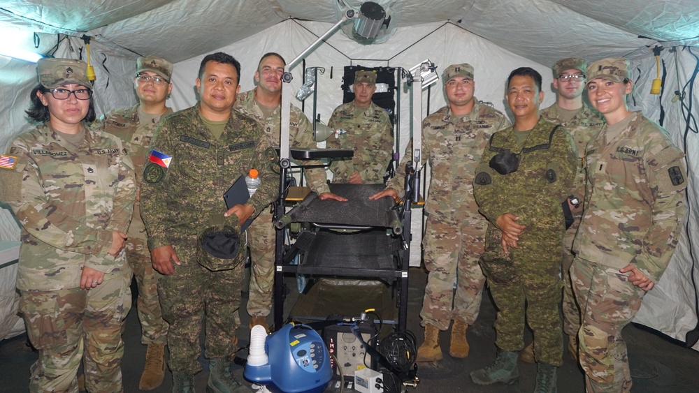 NTG 80.5 medical component engages with counterparts during RIMPAC's harbor phase