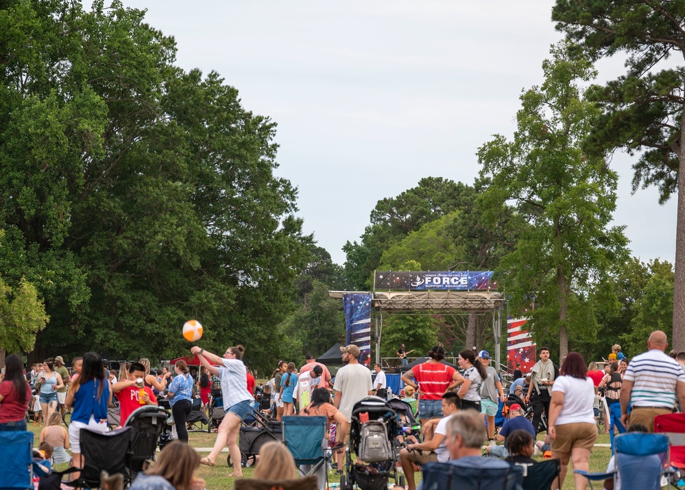 4th FSS hosts 4th of July celebration