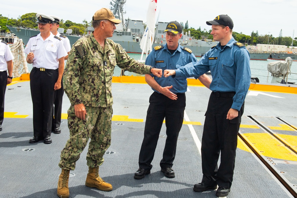 RIMPAC 2022 Commander Visits HMCS Vancouver