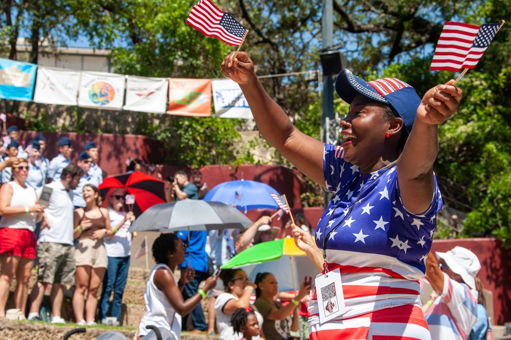 JBSA Armed Forces River Parade