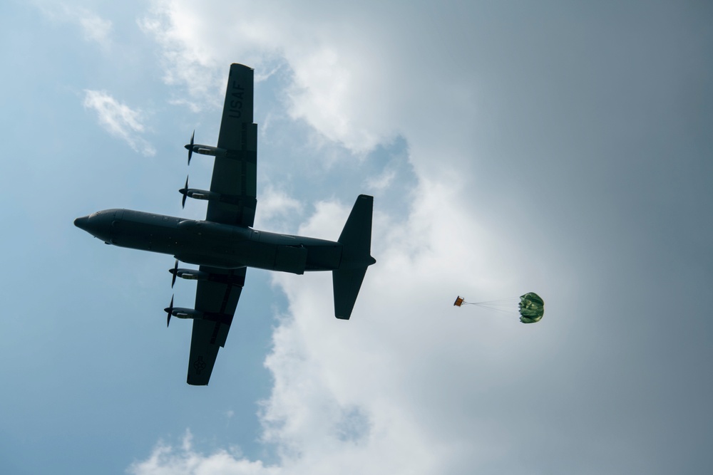 Airdrops during Cope West 2022