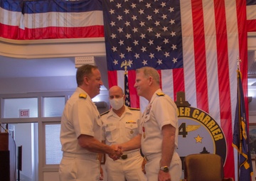 East Coast ‘High-end Fight’ Training Command Conducts Change of Command
