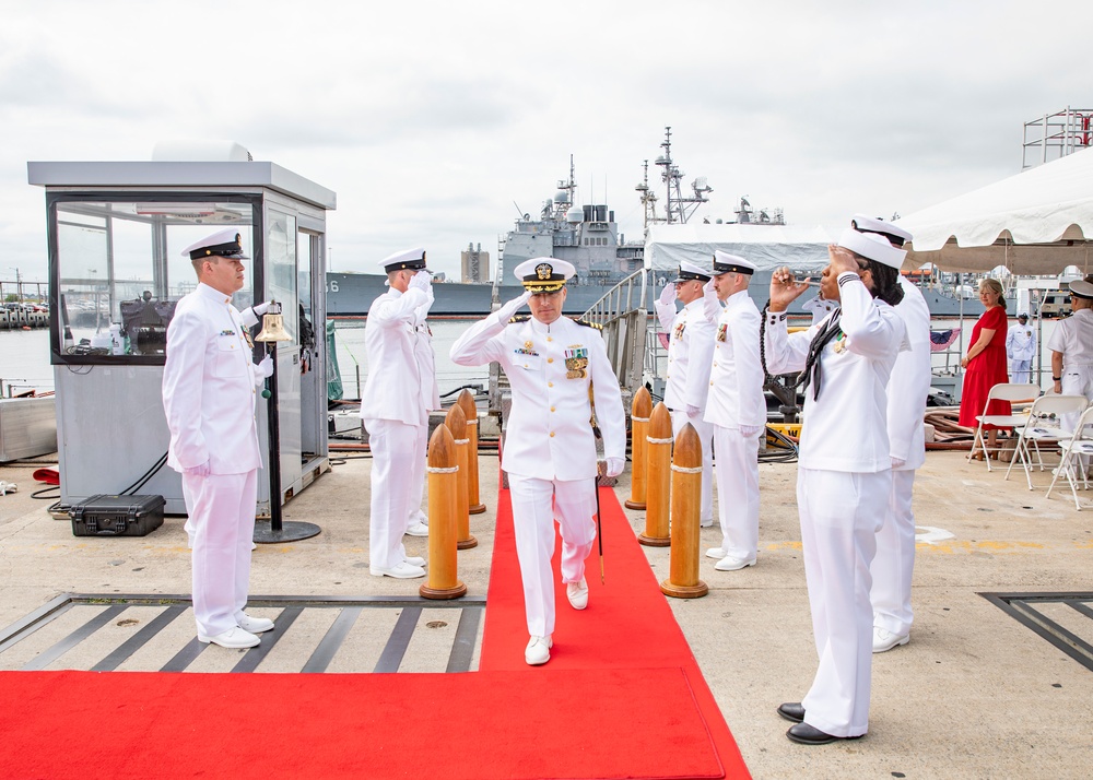 USS Washington Holds Change of Command