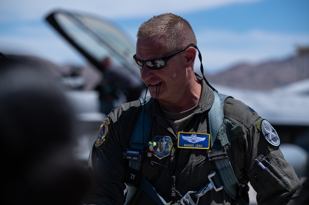 4,000 Flight Hours