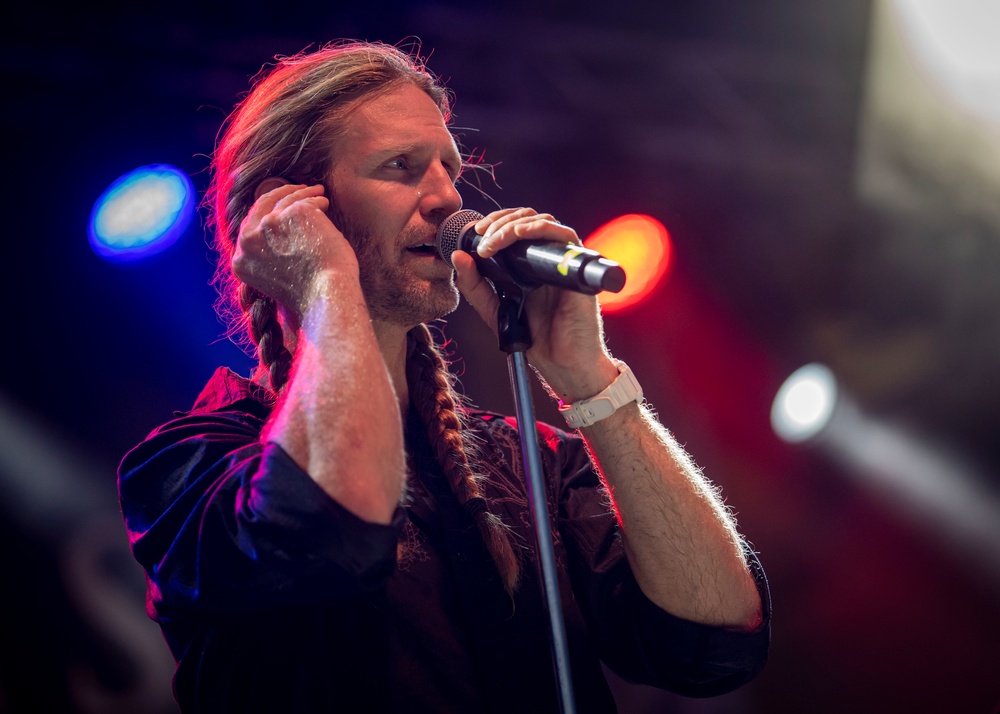 Lt. Dan Band Performs at MacDill AFB