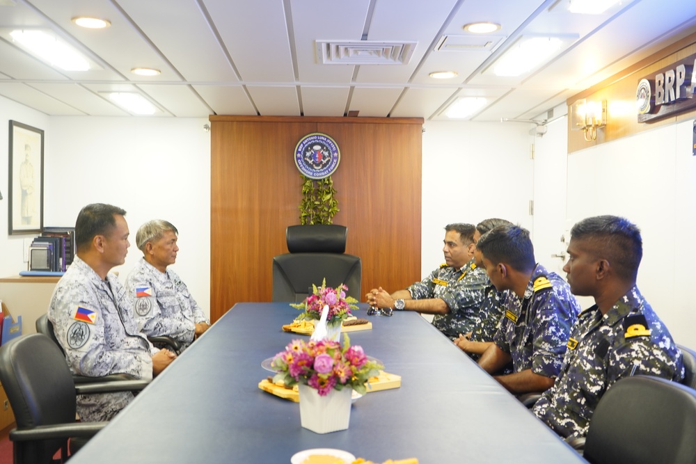 PH frigate in Hawaii receives visits from multinational counterparts