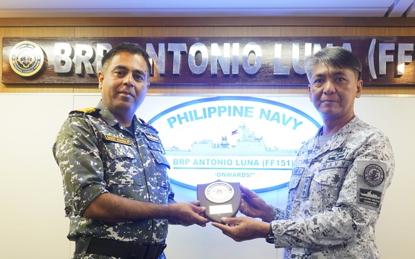 PH frigate in Hawaii receives visits from multinational counterparts
