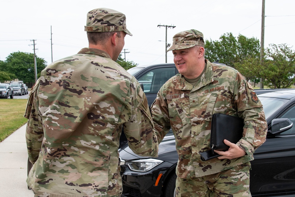 AF Director of Civil Engineers visits Team Dover