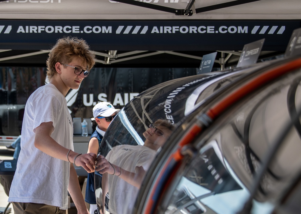 Visitors Attend Hill AFB Air Show