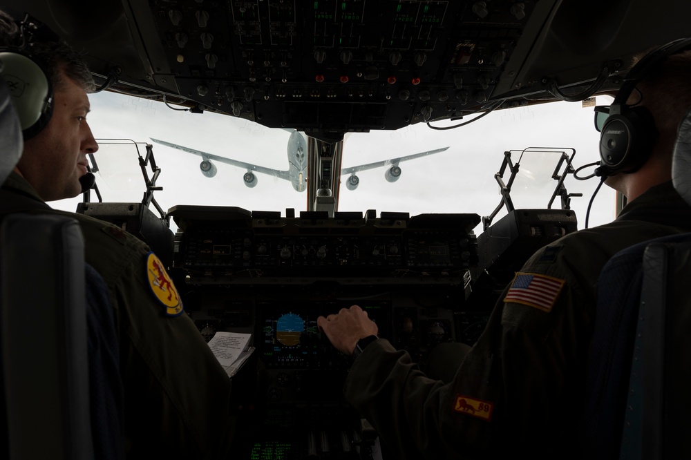 16th Airlift Squadron Executes Aerial Refueling Proficiency Mission