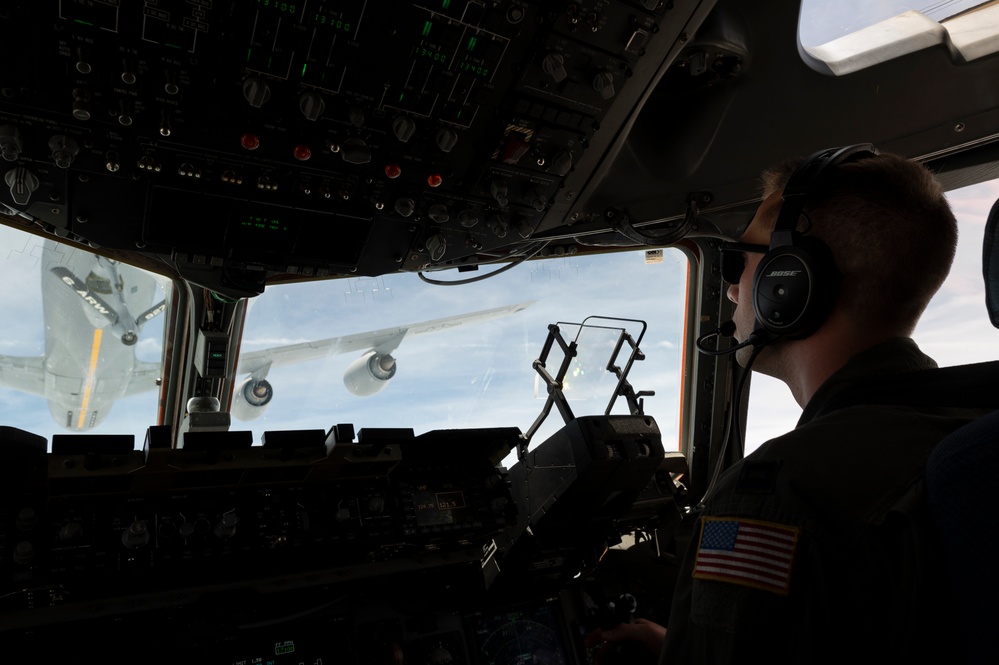 16th Airlift Squadron Executes Aerial Refueling Proficiency Mission