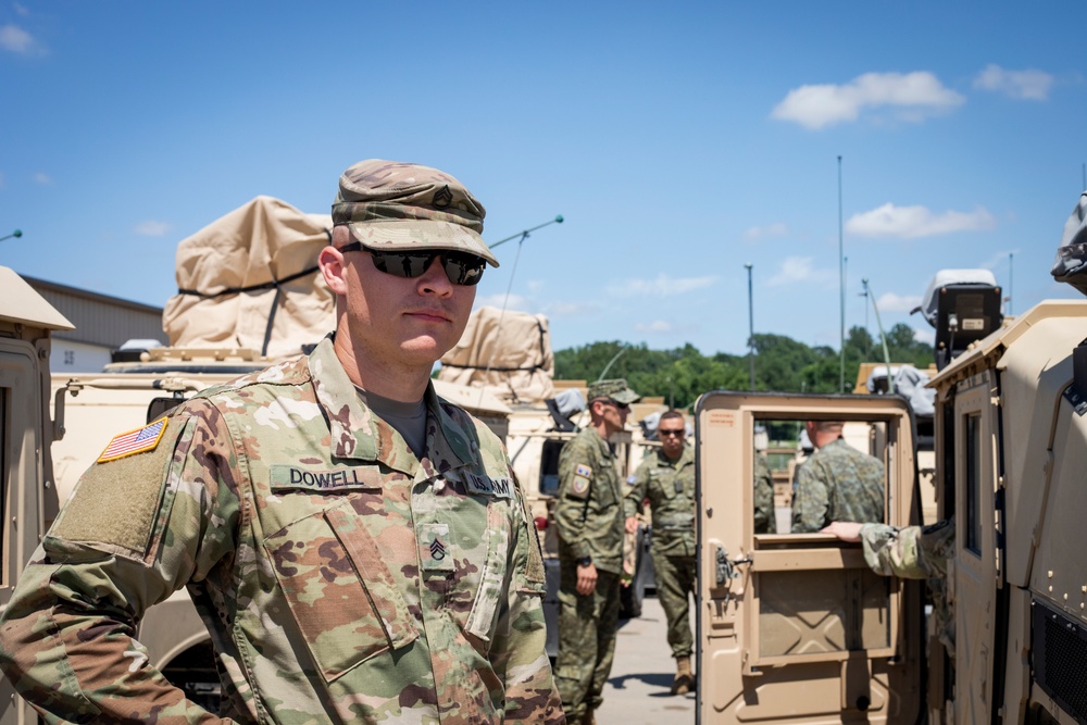 Kosovo Security Force and Iowa National Guard Military Police work together