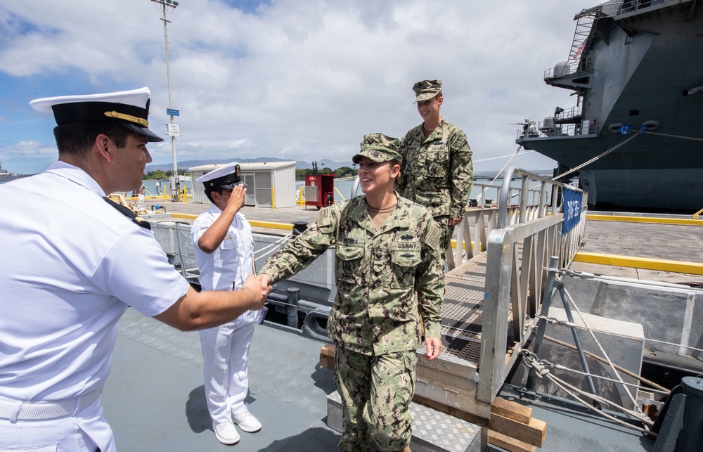 DVIDS Images RIMPAC 2022 participants host open ship tour day