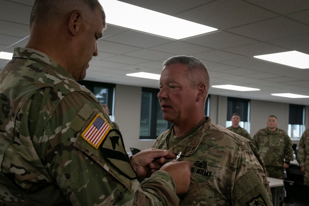 National Guard Leader awarded Minnesota Distinguished Service Medal