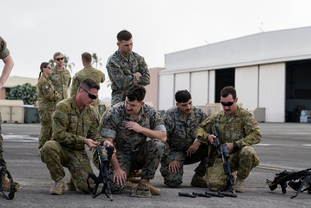 Multi-National Weapon Familiarization RIMPAC 22