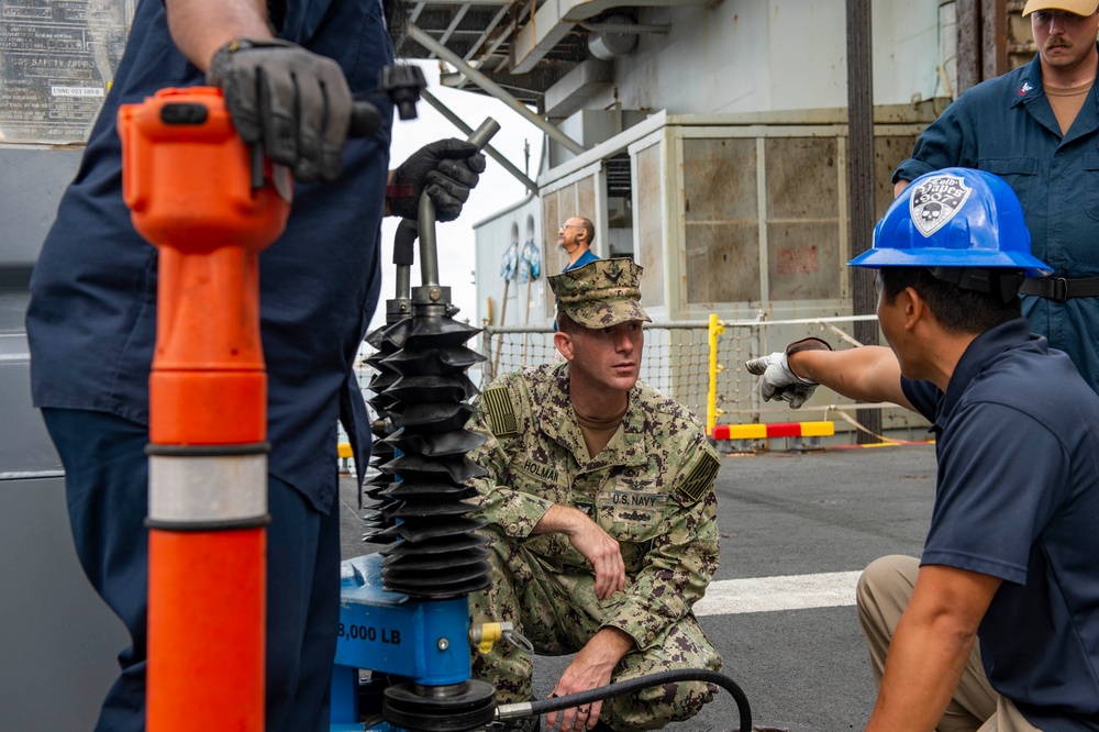 USS Essex First Ship to Participate in Naval Postgraduate School 3D Printer Research