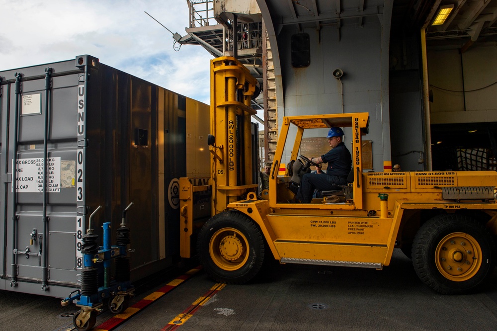 USS Essex First Ship to Participate in Naval Postgraduate School 3D Printer Research