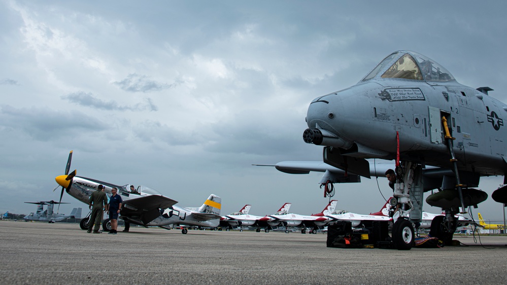 DVIDS Images Fort Lauderdale Airshow 2022 [Image 1 of 38]