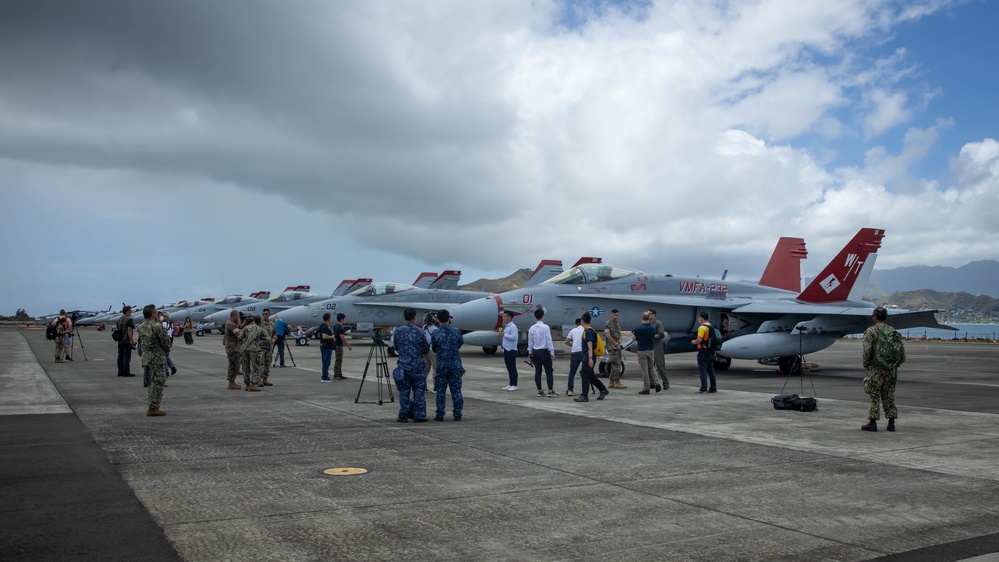 DVIDS - Images - RIMPAC 2022: Aviation Day [Image 8 of 10]