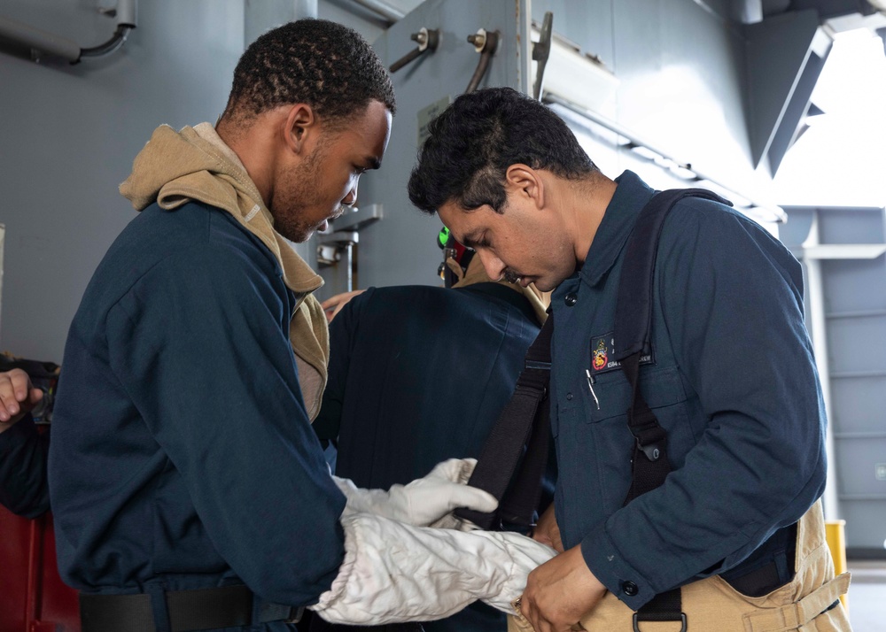 USS Hershel &quot;Woody&quot; Williams (ESB 4) conducts a damage control drill.