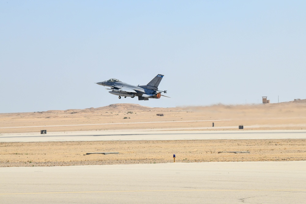 179th Expeditionary Fighter Squadron deploys to Egypt in support of Agile Phoenix 22 [Image 9 of 11]