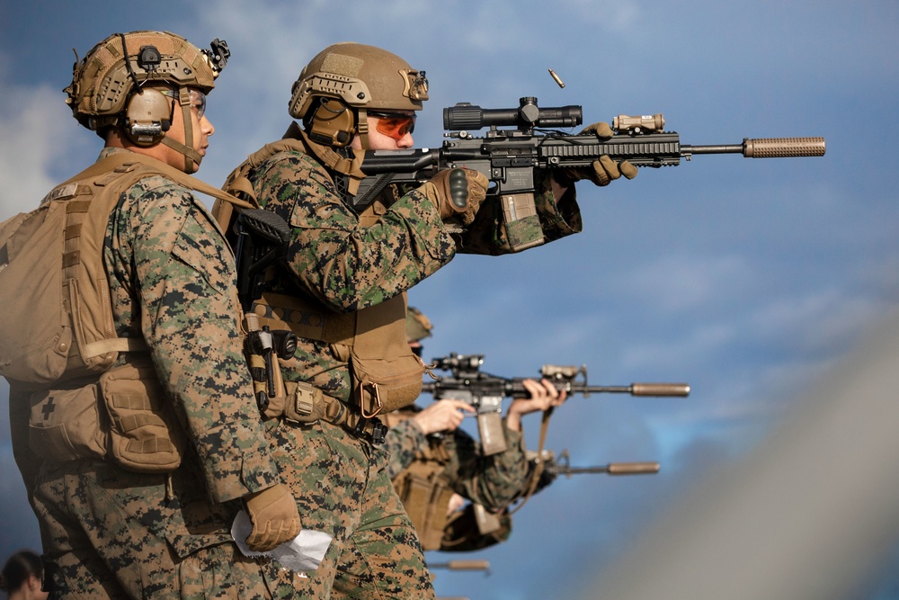 Kearsarge Conducts Operations in the Atlantic Ocean