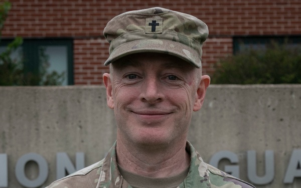 Minnesota Chaplain receives award