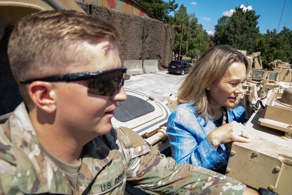 Ambassador Julianne Smith visits Mihail Kogălniceanu Air Base, Romania