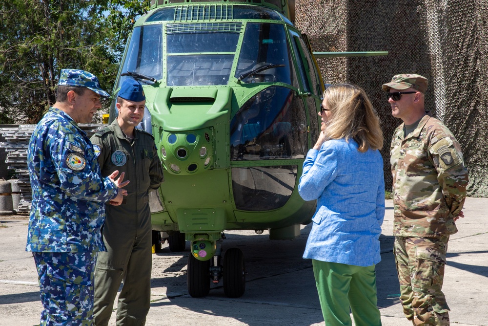 Ambassador Julianne Smith visits Mihail Kogălniceanu Air Base, Romania