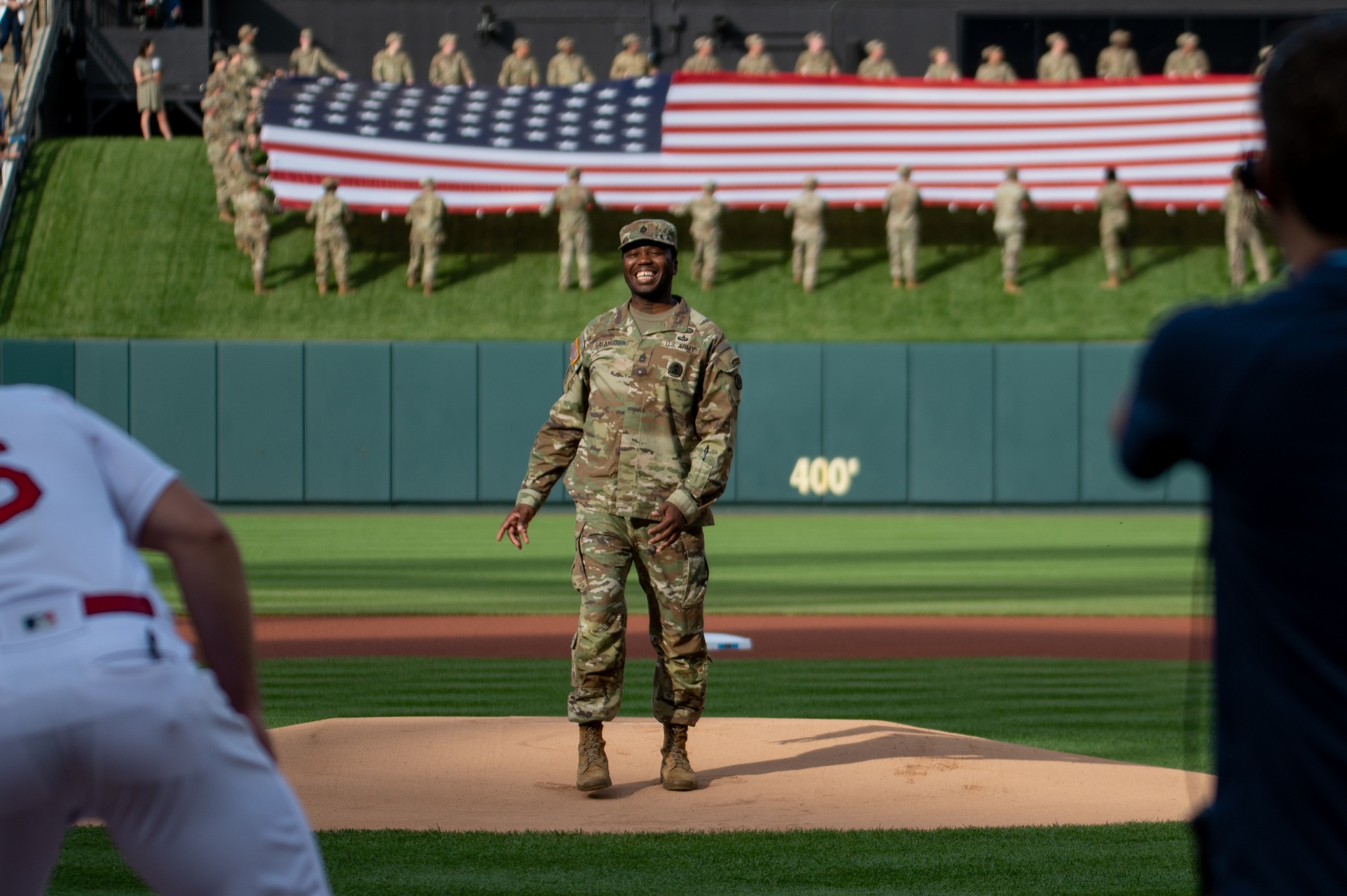 DVIDS - Images - Military Appreciation at St. Louis Cardinals baseball game  [Image 4 of 4]