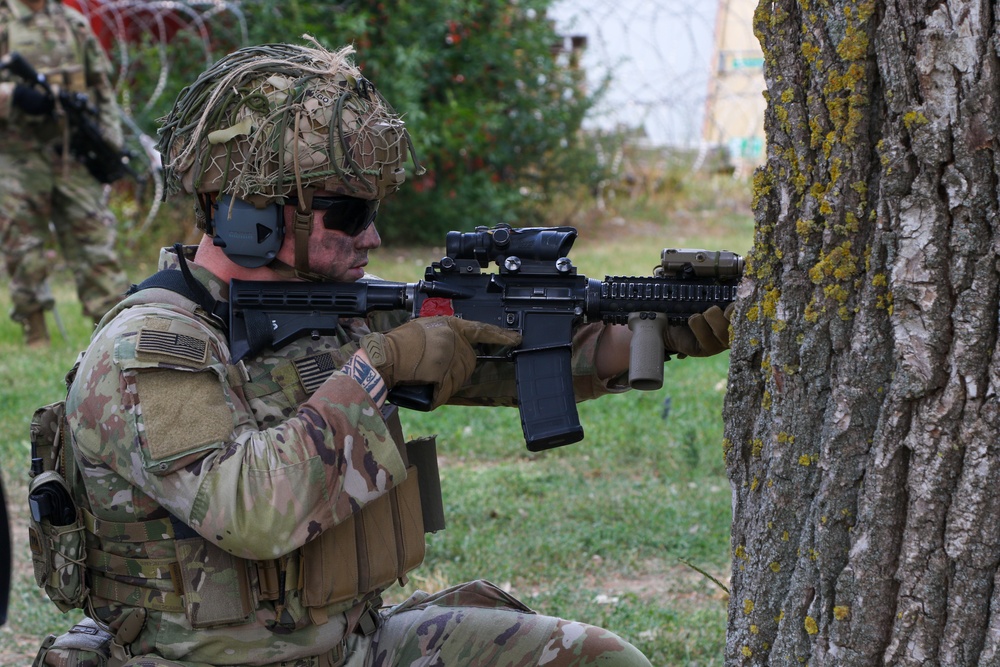 101st Soldiers conduct Battle Drills