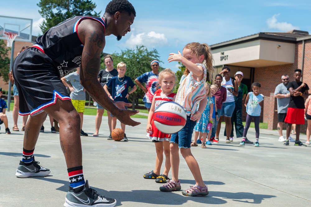 Harlem Globetrotters visit Team Moody