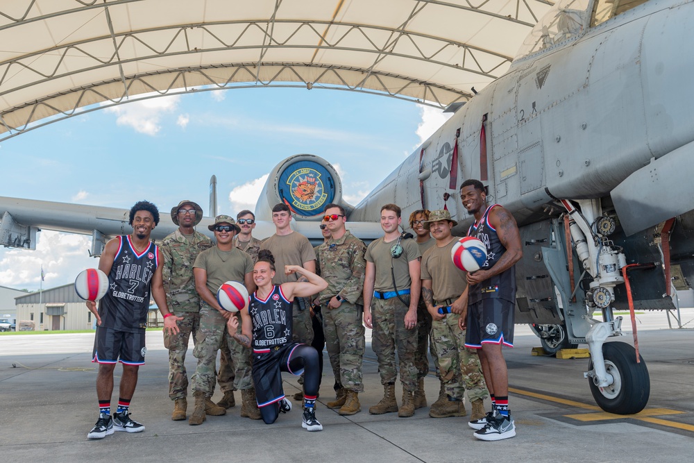 Harlem Globetrotters visit Team Moody