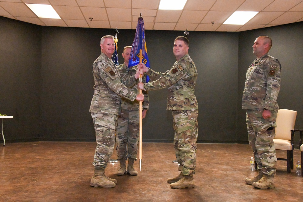 97 AMW welcomes 9 new commanders in 2022