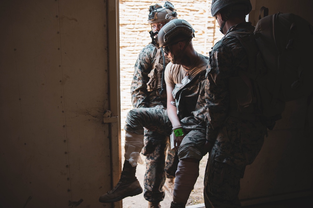 Expeditionary Medical Integration Course: Unified in keeping Marines in the fight