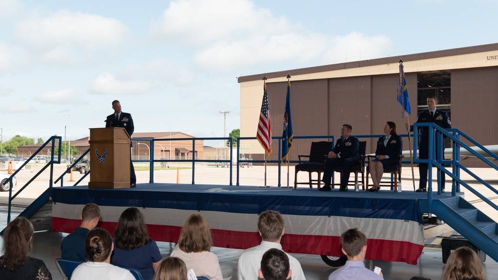 509th Communications Squadron change of command